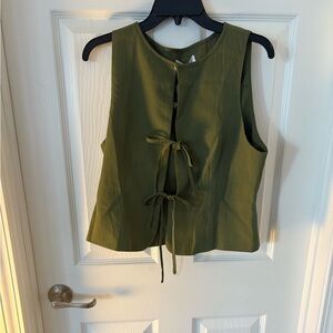 NWT UEU Olive Green Sleeveless Tie-Front Top
